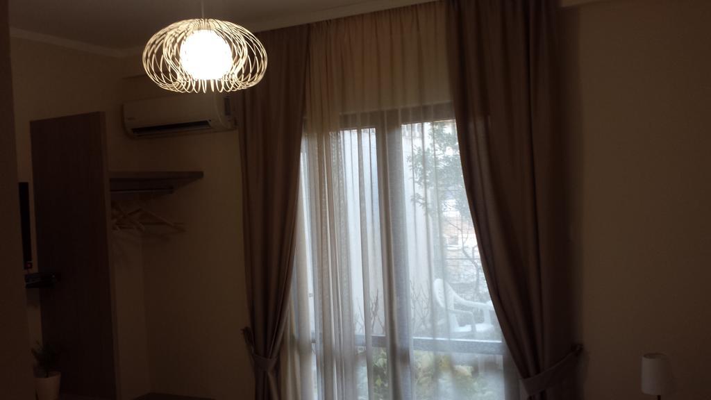 Apartments Fortunella Budva Room photo